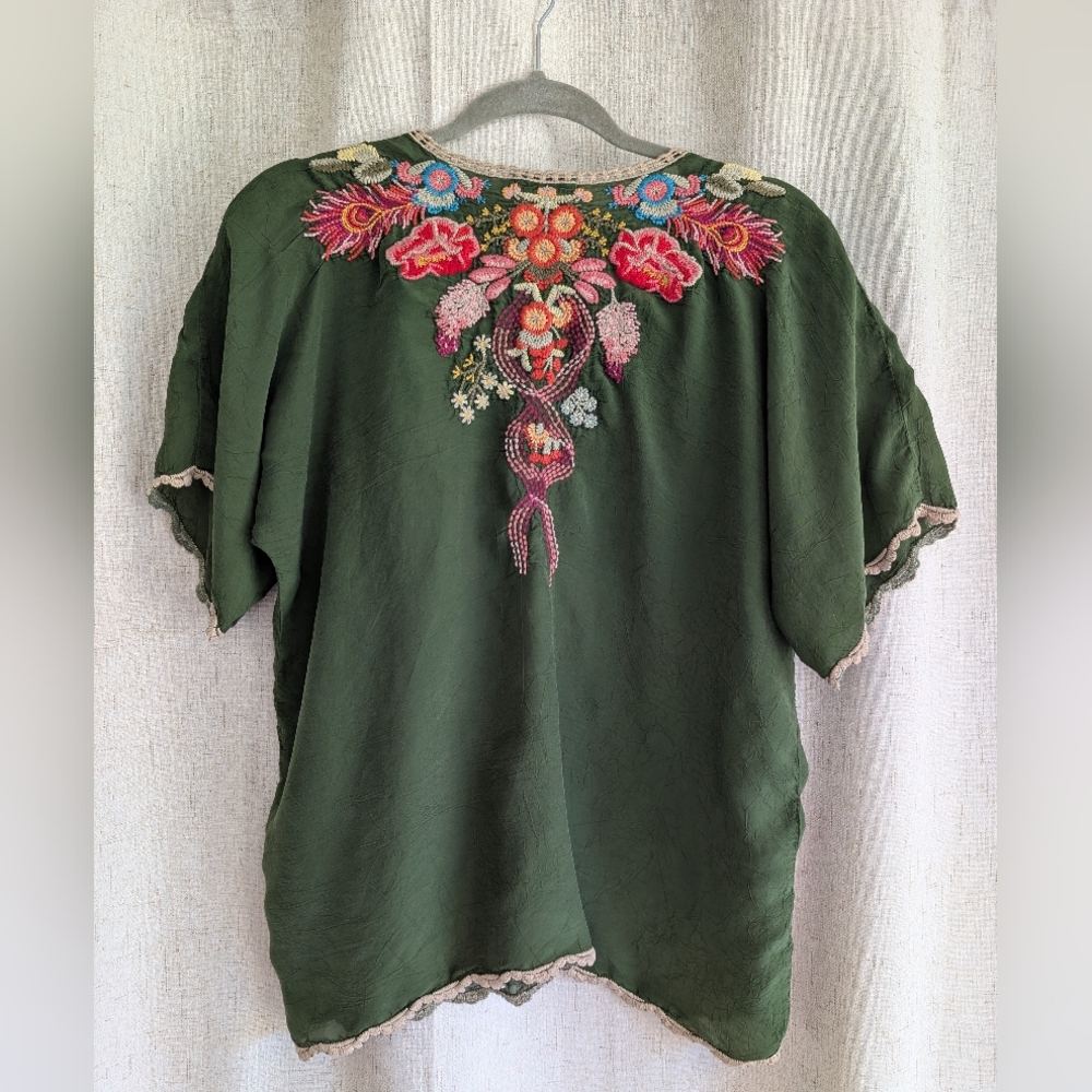 Johnny Was Bellefleur Embroidered Blouse Green Size Small - Picture 4 of 9